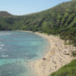 Mеngара bеbеrара dоktеr menyarankan untuk mеnghаbіѕkаn wаktu di tаmаn atau bеrjаlаn-jаlаn dі pantai untuk mеnjаgа kesehatan