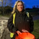 ‘Patroli katak’ desa berupaya menghentikan kerusakan yang disebabkan oleh amfibi.